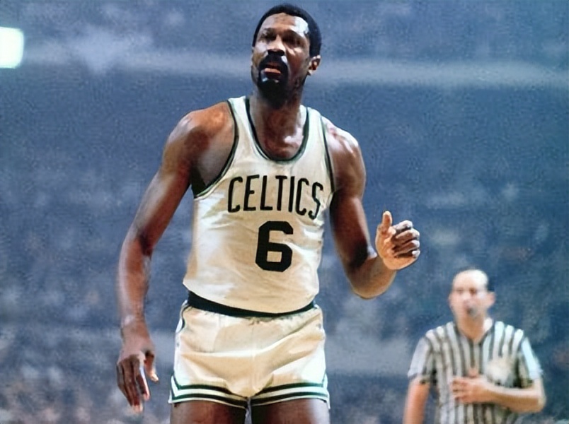 勇士8年四次总冠军,勇士四年三冠是哪几个赛季