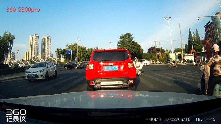 360g300pro和盯盯拍mini2s哪个好,360g300pro与盯盯拍minipro