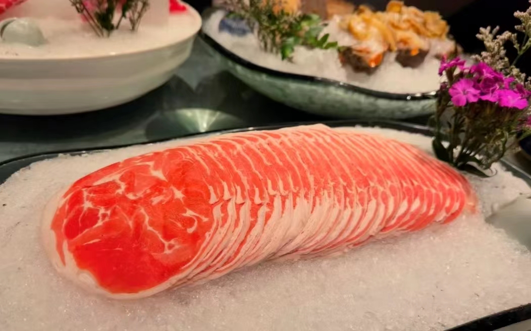 吃老北京铜锅涮肉长视频,吃老北京铜锅涮肉