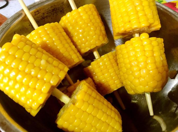 甜玉米和糯玉米哪个减肥效果更好,甜玉米和糯玉米哪个热量更低