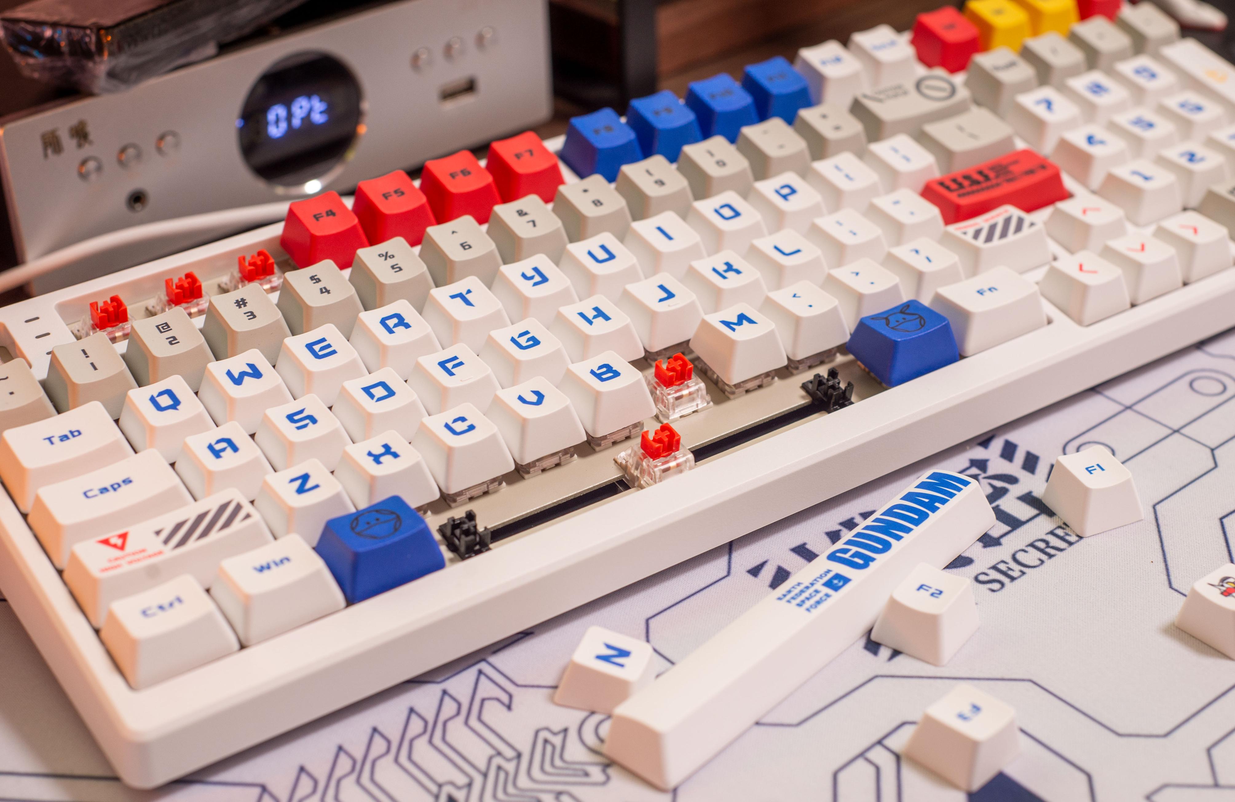 ikbc高达联名键盘值得买吗青轴,ikbc高达联名键盘87键开箱1.0版本