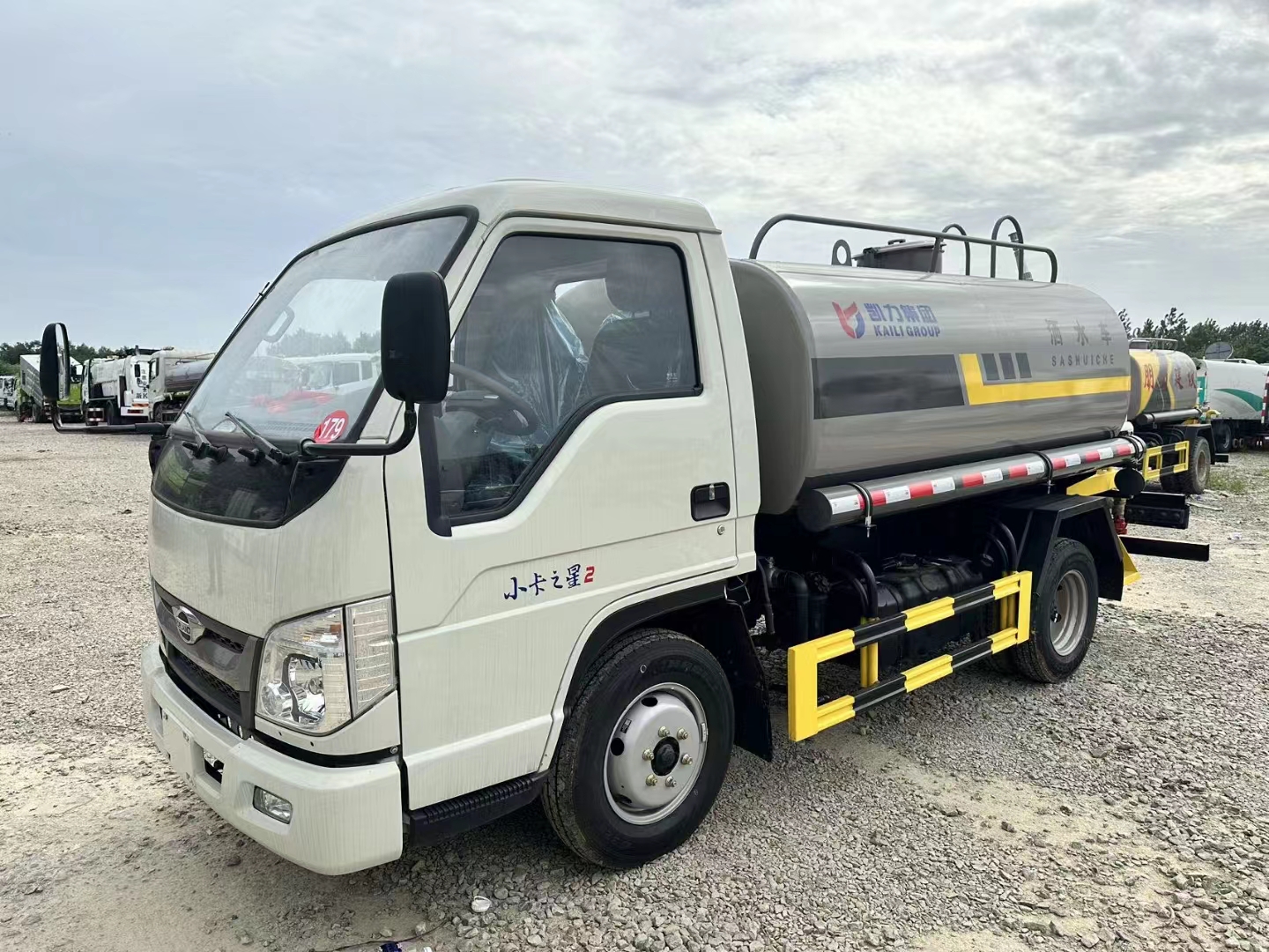 洒水车租赁城市道路,洒水车租赁养护