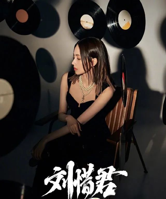 《声生不息》：港乐的魔力就在，60后李克勤唱不过00后单依纯