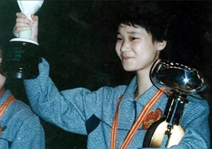 乒乓球运动员施之皓,乒乓球女皇曹燕华与施之皓