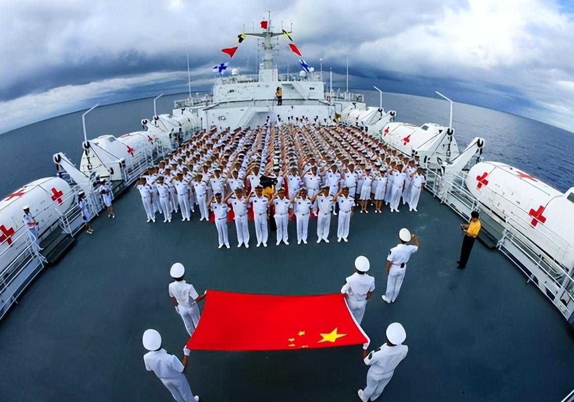 这个国家靠“盗采”南海石油发家致富，其国民现今天天躺平数钱