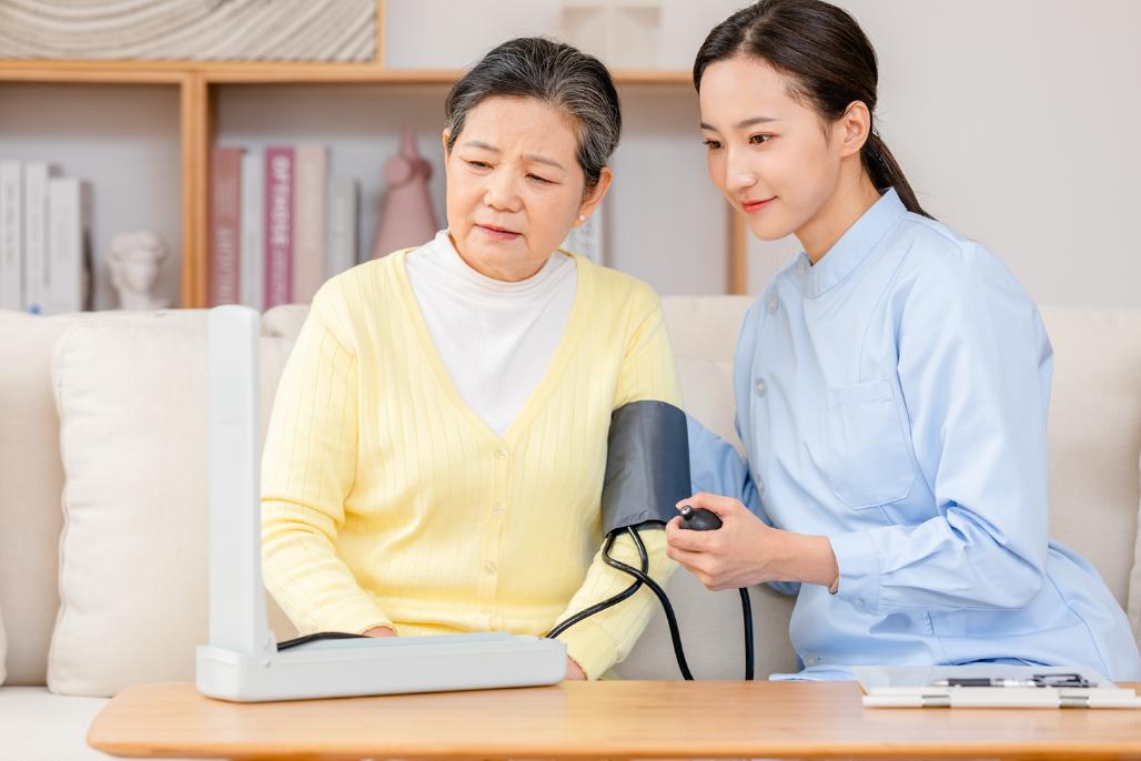 老人同居最忌讳,50岁以上老人注意事项