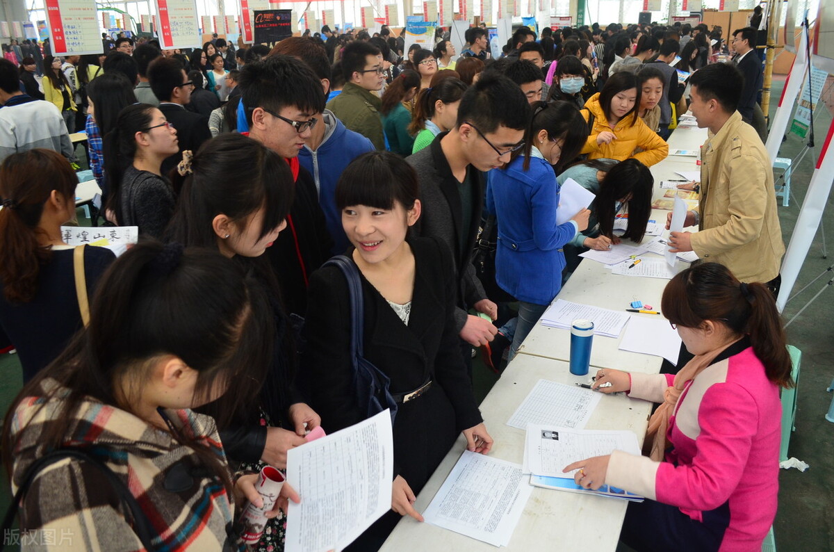 天价药的真实原因 (天价药背后的经济学原理)