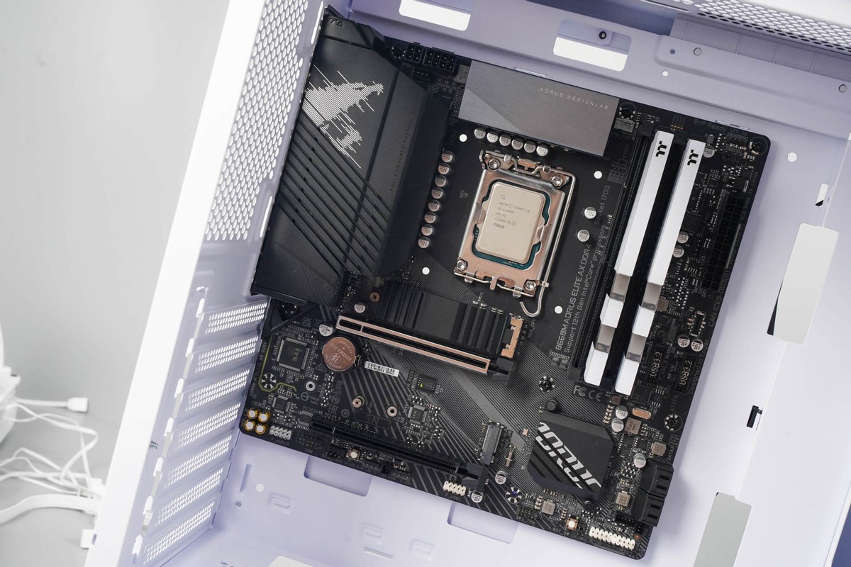 手把手详细组装电脑,超详细的电脑装机