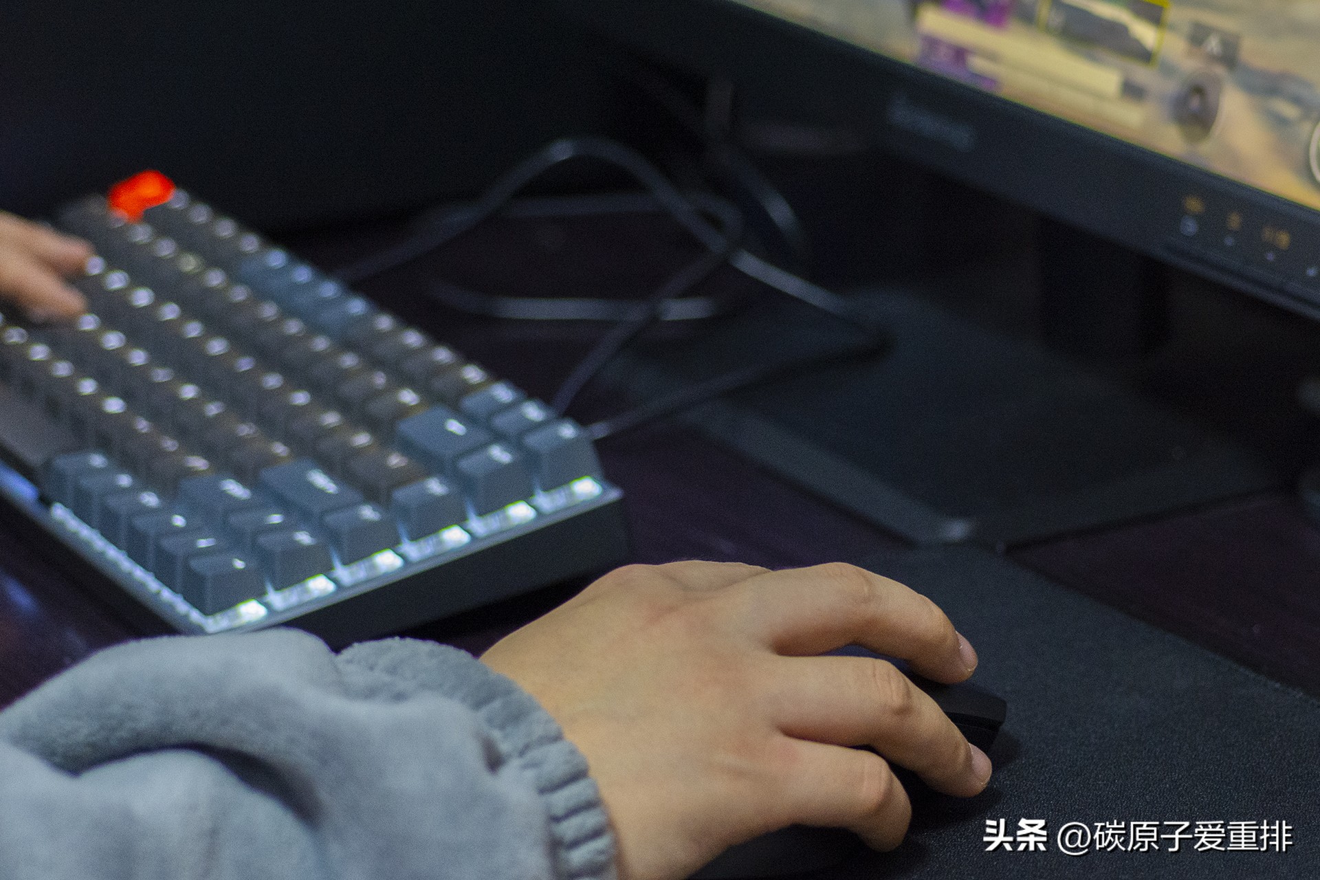 雷柏vt300鼠标游戏模式和普通模式,雷柏鼠标vt9pro和v300哪个好