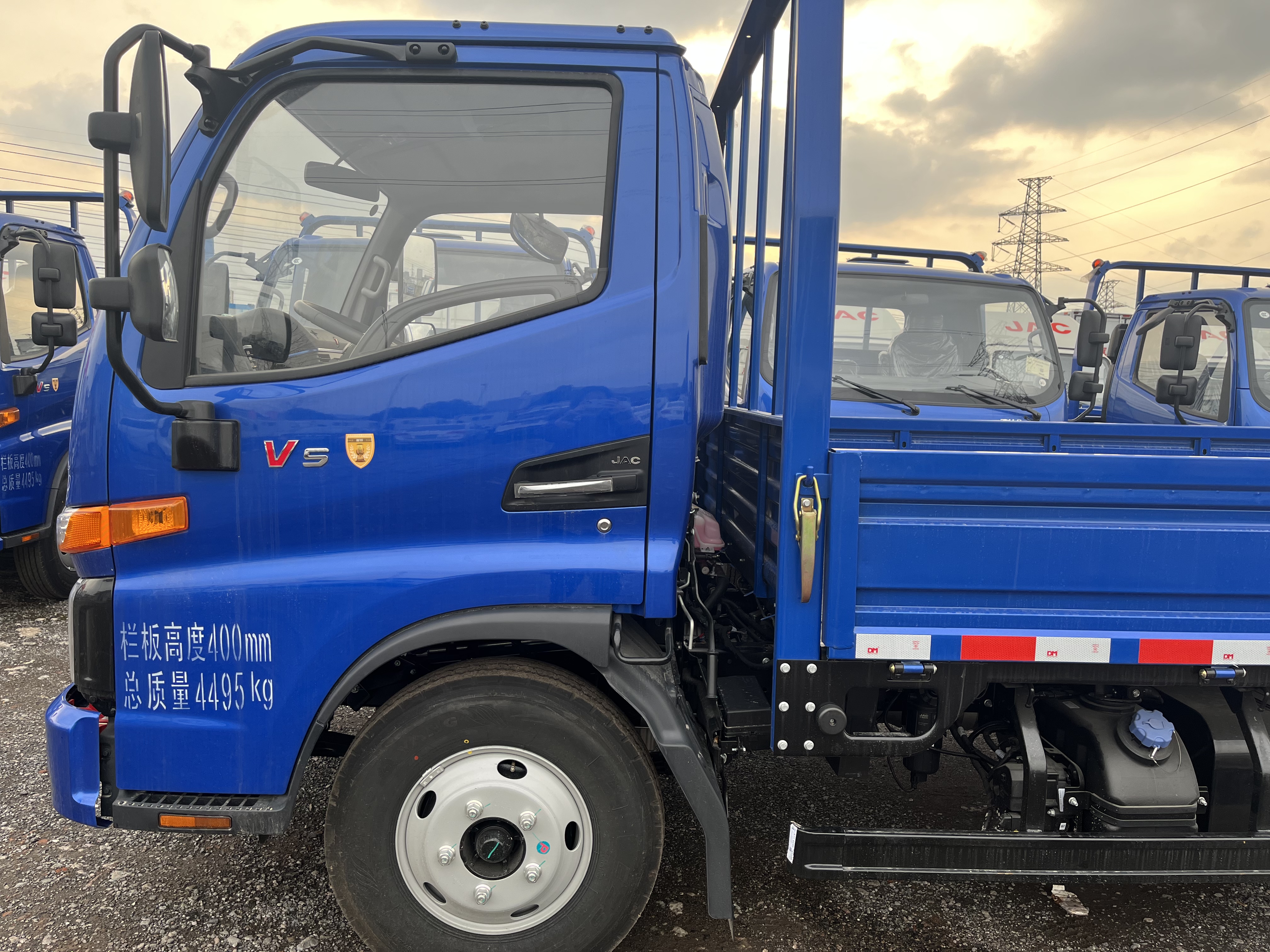 江淮骏铃v5贷款政策,江淮骏铃v5分期首付