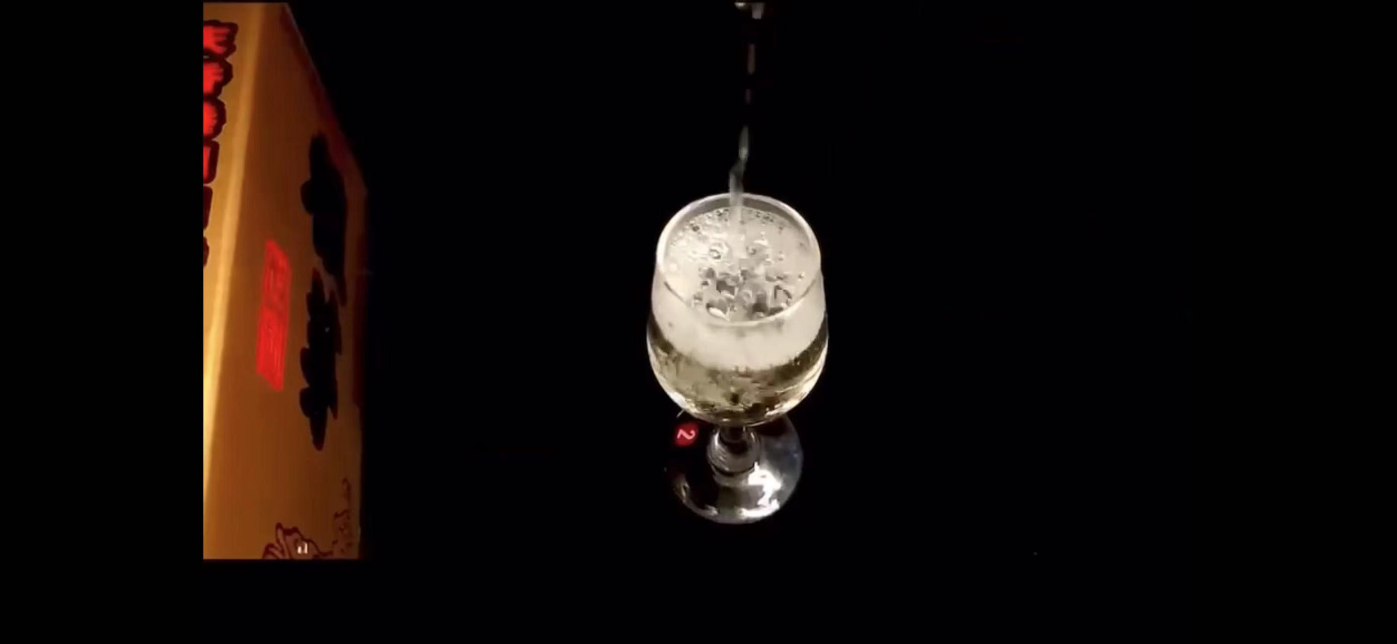 赖茅1997香港回归特制多少钱,赖茅97香港回归5斤装多少钱一瓶