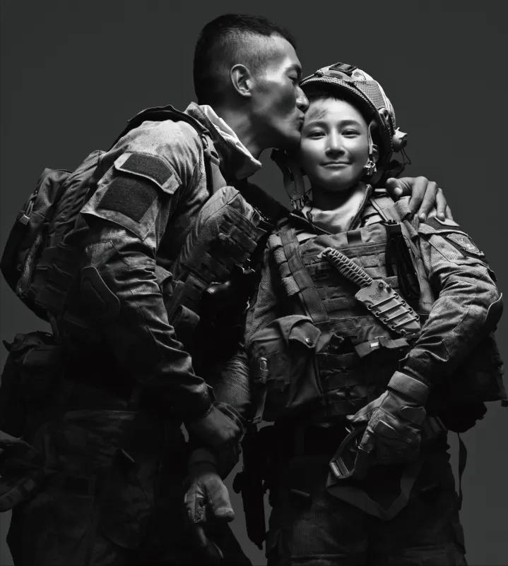 美军近战刀具大全,特种兵专用蝴蝶刀