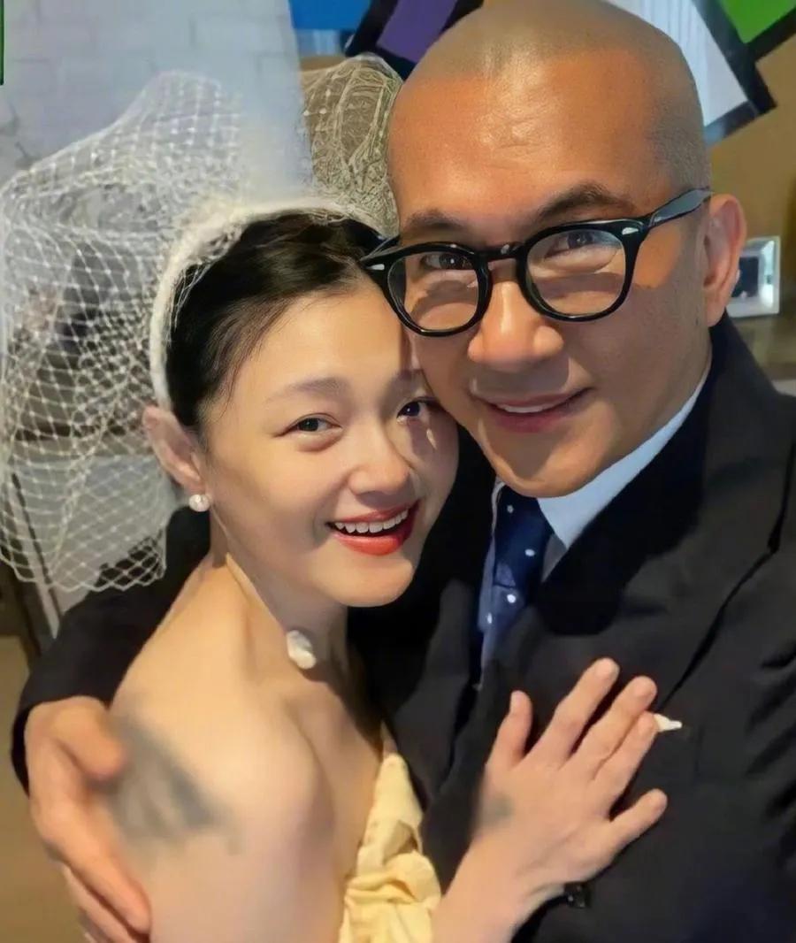 具俊晔和大s见婆婆,大s具俊晔婚礼现场照耳环