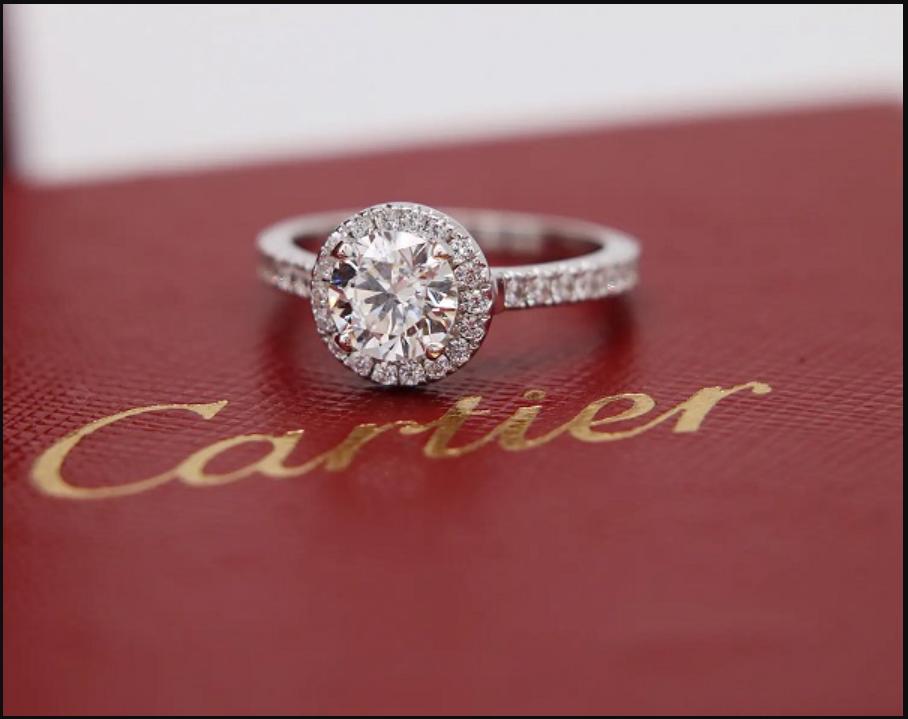 哪个牌子的求婚钻戒最好,求婚钻戒买哪个钻戒性价比最高