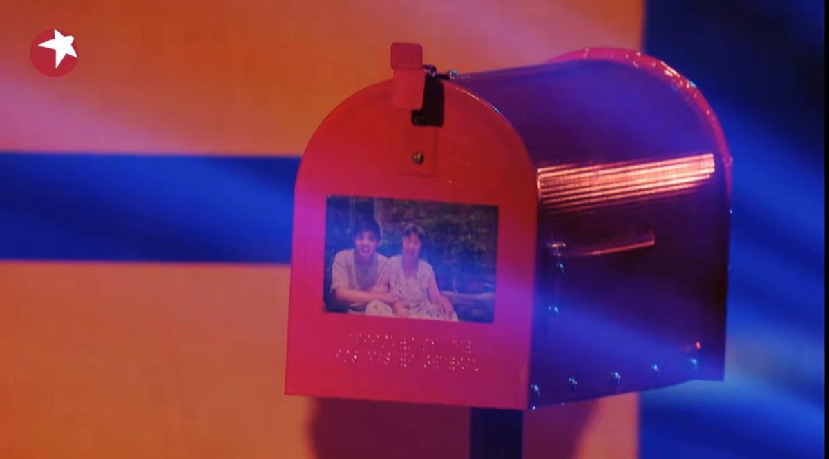 大张伟感动全场落泪视频,大张伟模仿李宗盛完整版