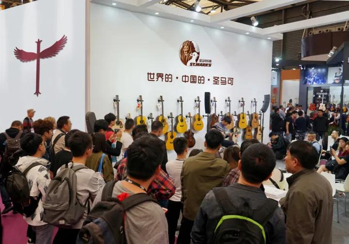 1500元吉他怎么挑,1500元左右吉他弹奏