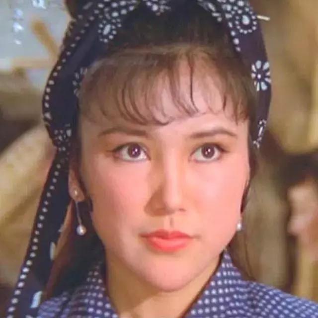 守30年活寡，花心丈夫带小三回家不敢反抗，邵音音的爱太卑微了