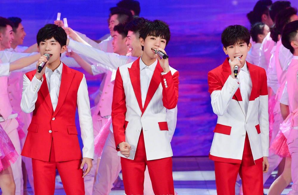 2023年第一场粉丝骂战，牵引出“顶流男团”走散的真相