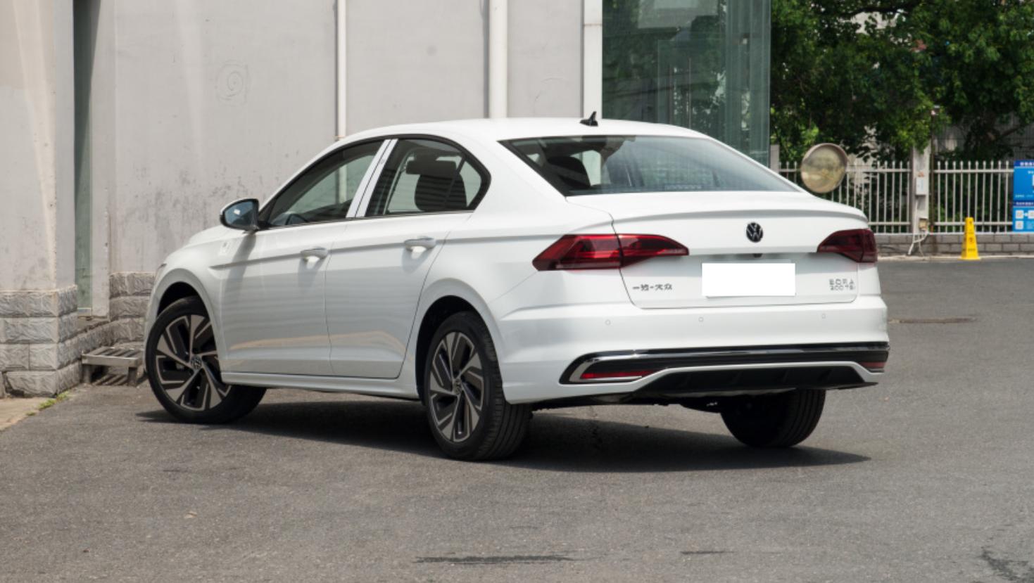 卡罗拉轩逸宝来选哪个更好,轩逸e-power对比卡罗拉双擎