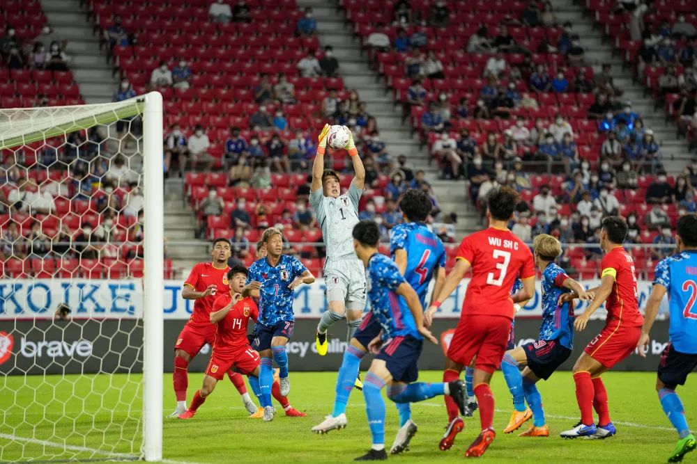 国足东亚杯0比0战平日本视频,国足0比0战平沙特