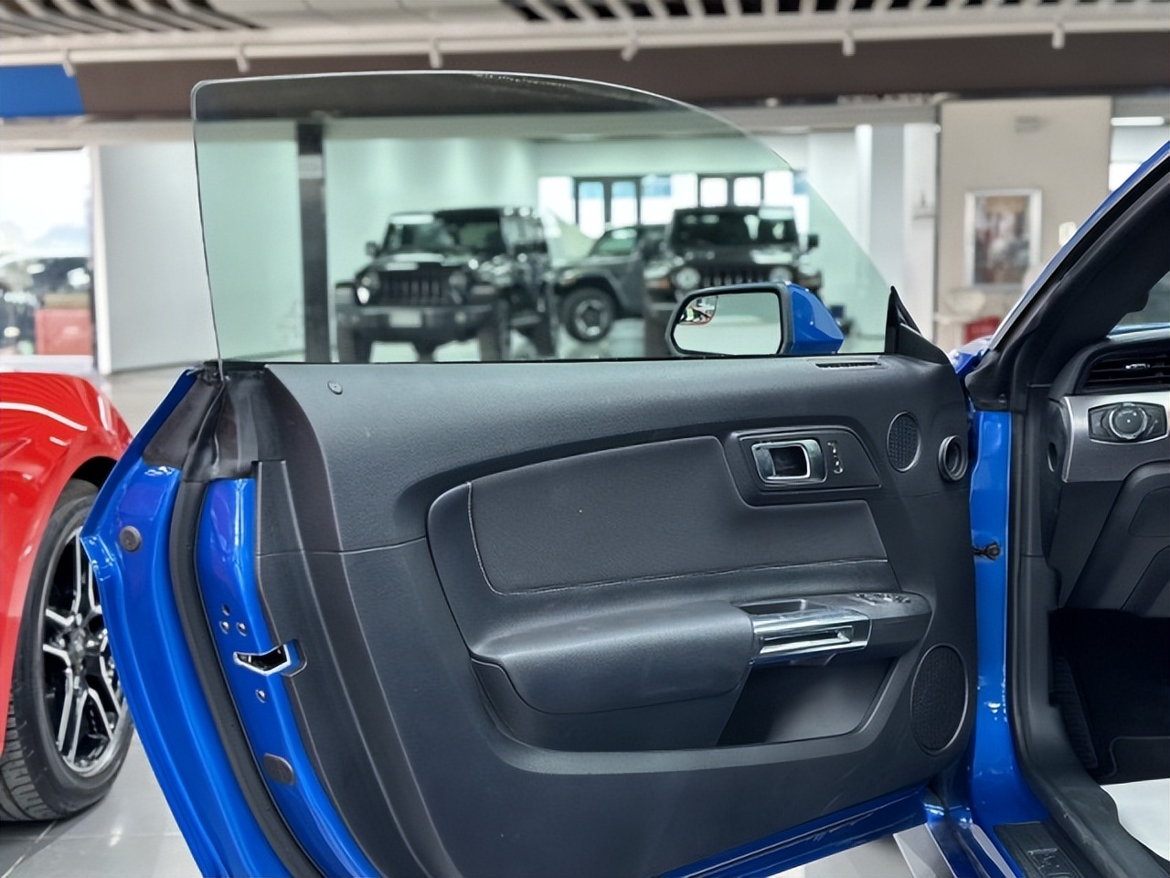 敞篷福特野马最新款,福特野马跑车敞篷二手