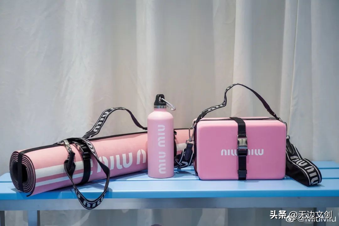 无边灵感简报NO.40|星巴克、甄嬛传、读库、麦当劳、小红书