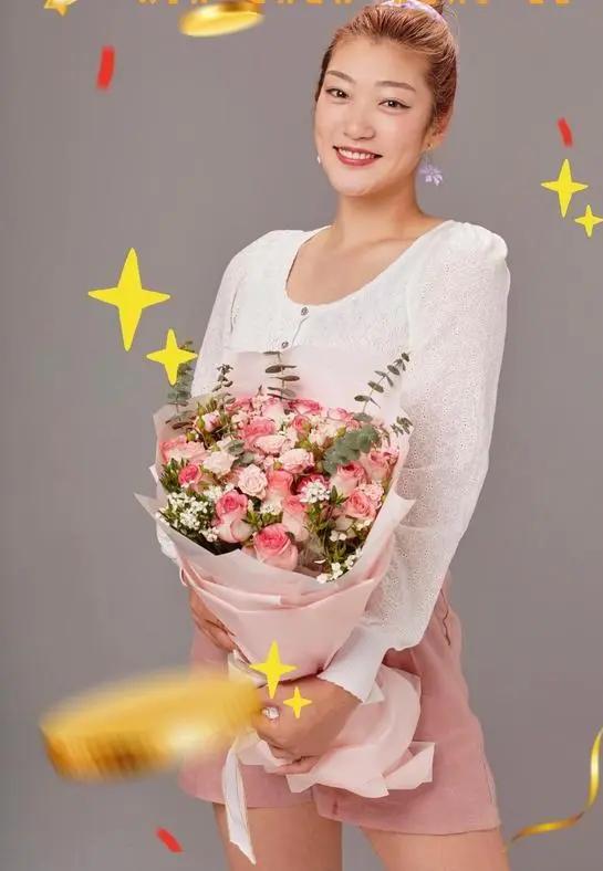 通过40张生活照，了解女篮女神李梦，现任国手、中尉、勒布朗-梦