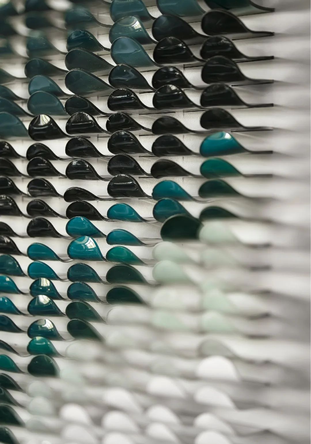 弧形极简高端办公室设计,时尚潮流办公室空间设计