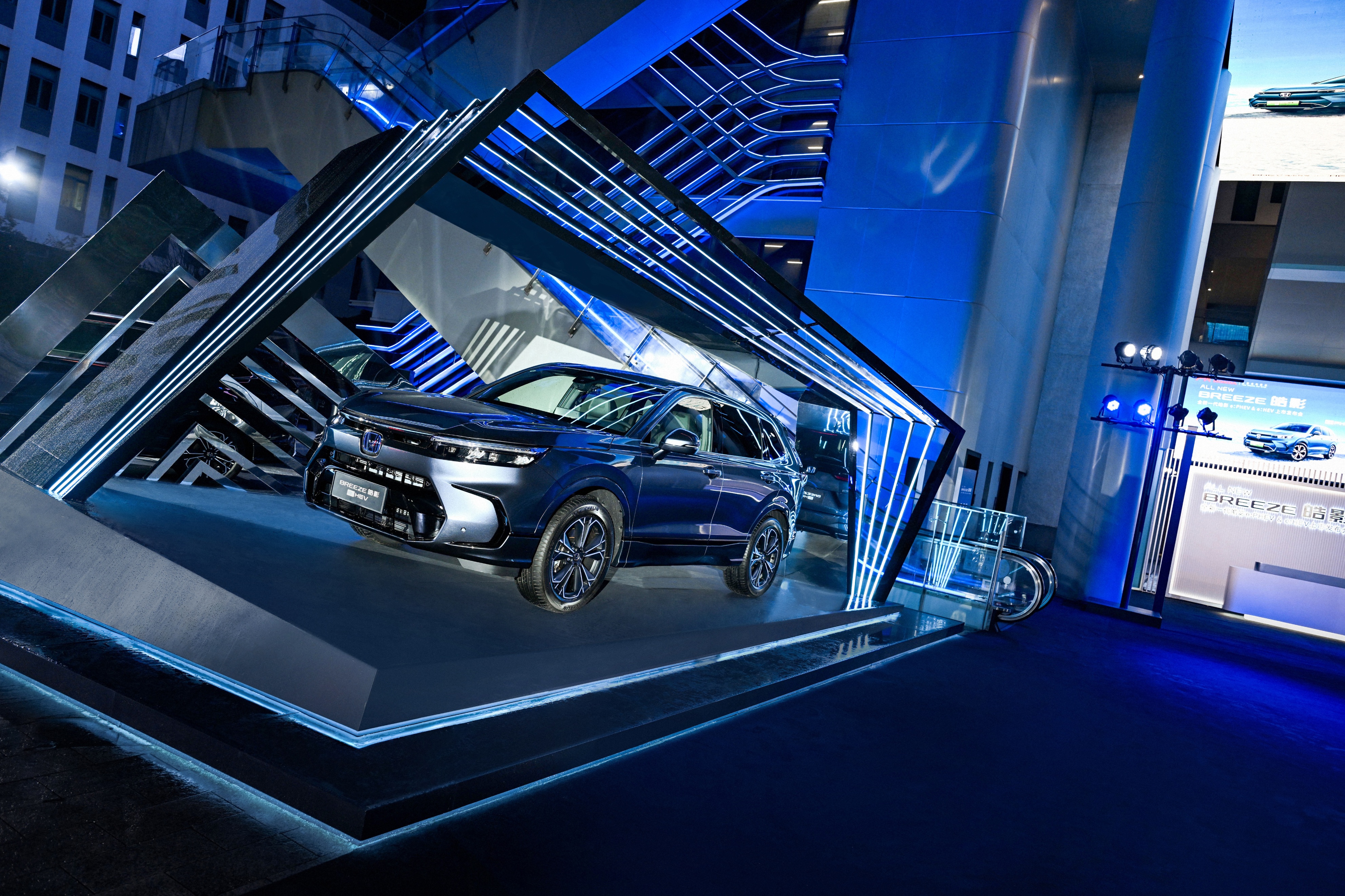 广汽本田皓影精英版测评,广汽本田全新皓影提供7座版可选