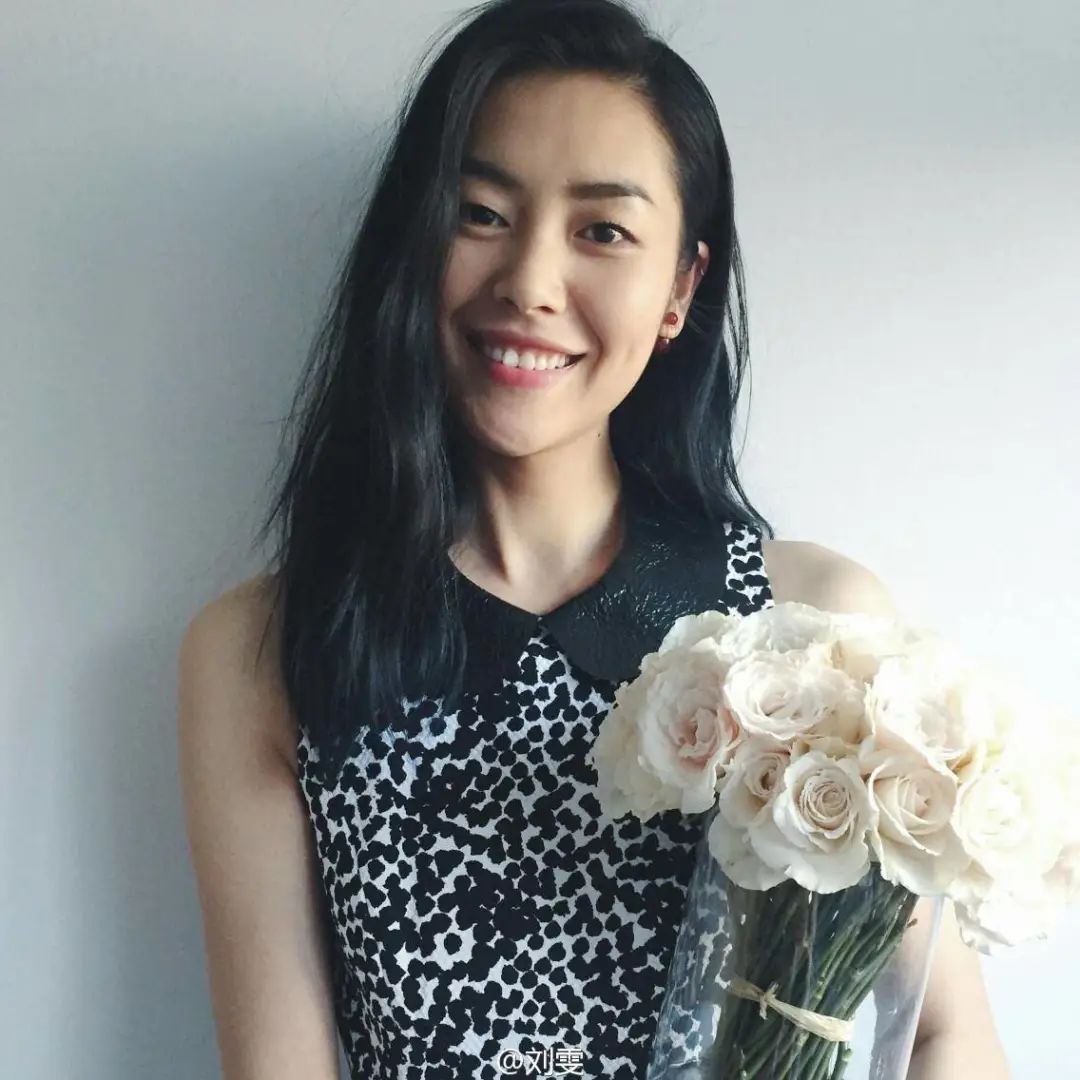 18岁被嘲丑,却3年赚1.5亿、惊艳全球:原来,这才是她的真面目