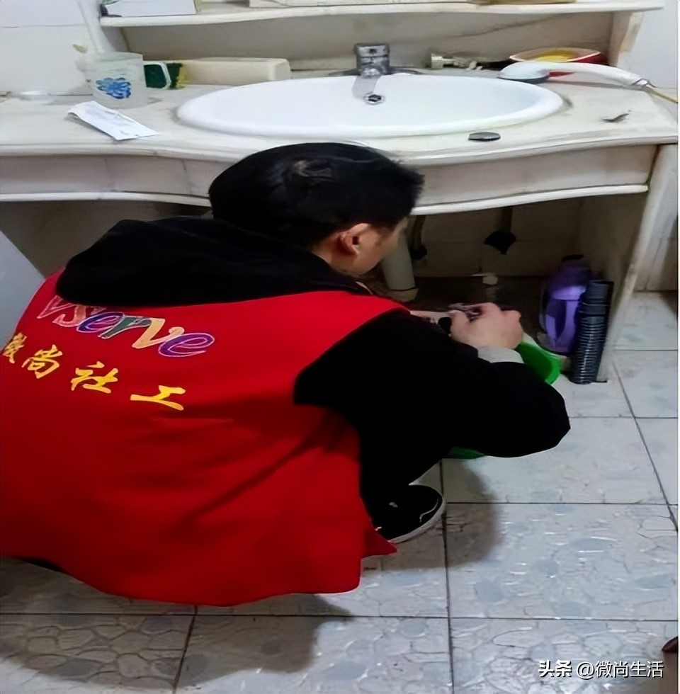 社工站关爱老人志愿服务,社工站志愿者服务队