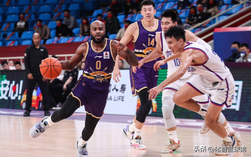 冠军师徒再度携手，北控要剑指前八，宗锋真疯了