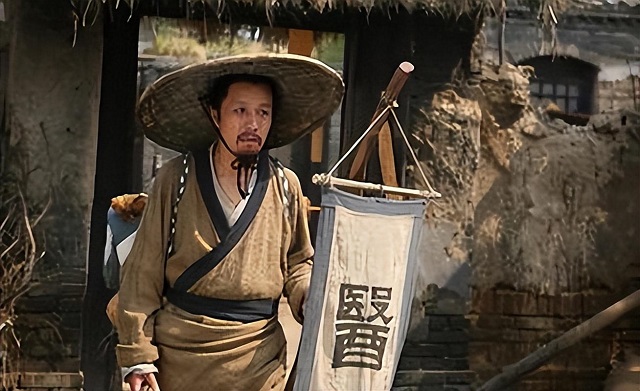 匪首获死刑后献出秘方，被改判当上政协委员，药物今成广西名片