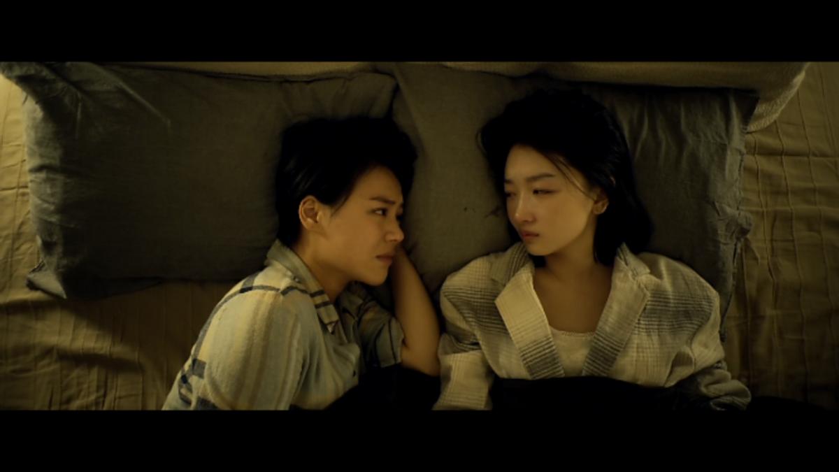 周冬雨退出演艺圈了吗,周冬雨当初没签约张艺谋吗