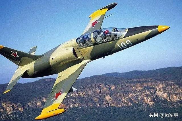 俄罗斯空军战机一览表,俄罗斯空军军衔对照表