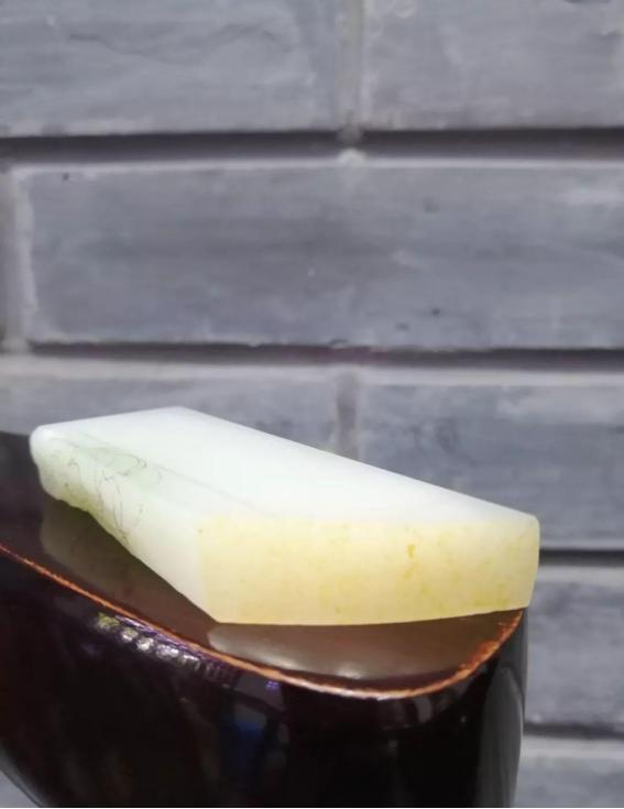 青海和田玉有哪些品种的好,和田玉的分类及其鉴定特征