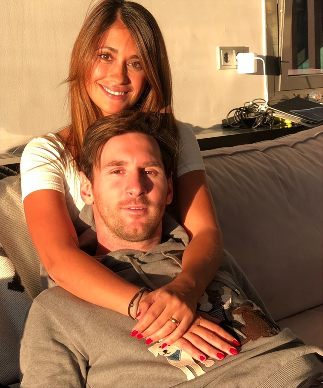 阿根廷夺冠后梅西和姆巴佩,c罗支持阿根廷夺冠姆巴佩