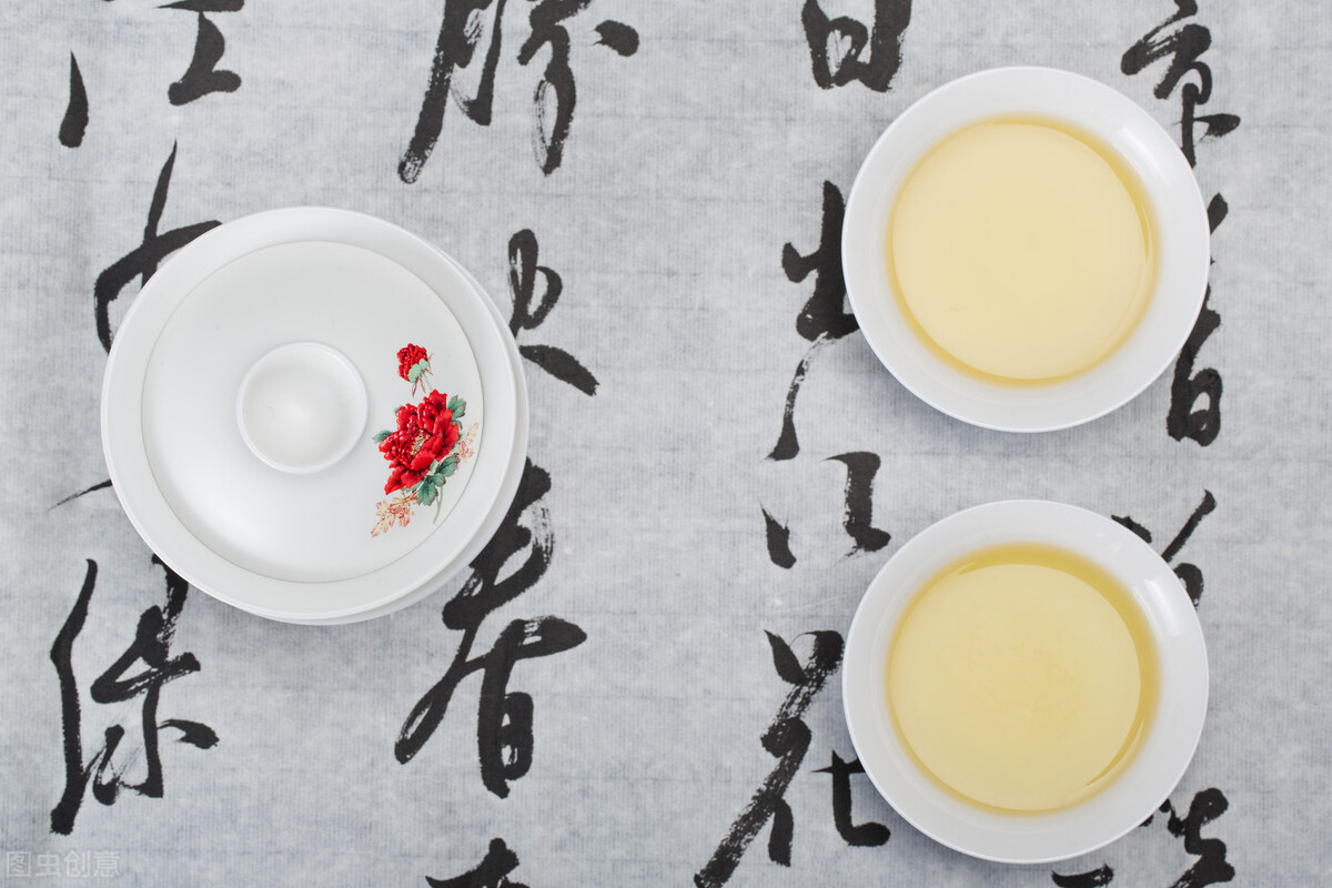 夏天喝花茶可以吗,夏天除了喝绿豆水还可以喝什么水