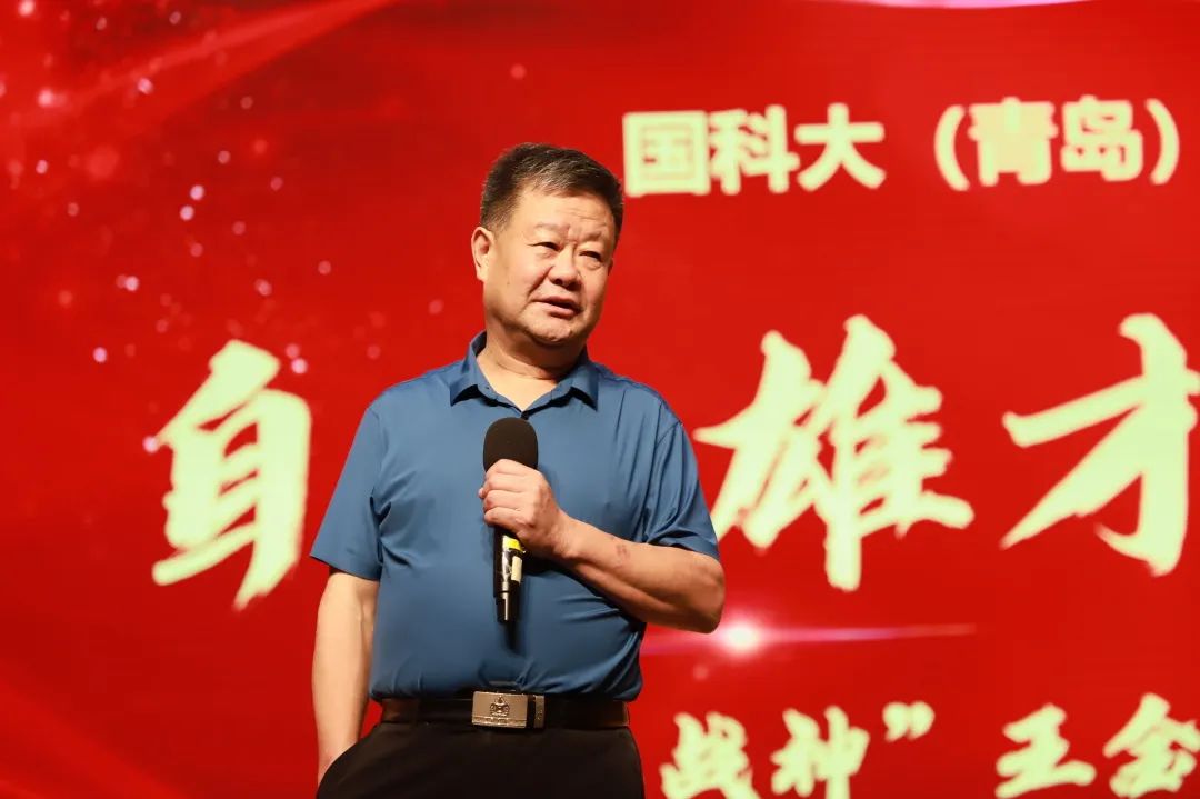 高考战神出场,高考战神复读生