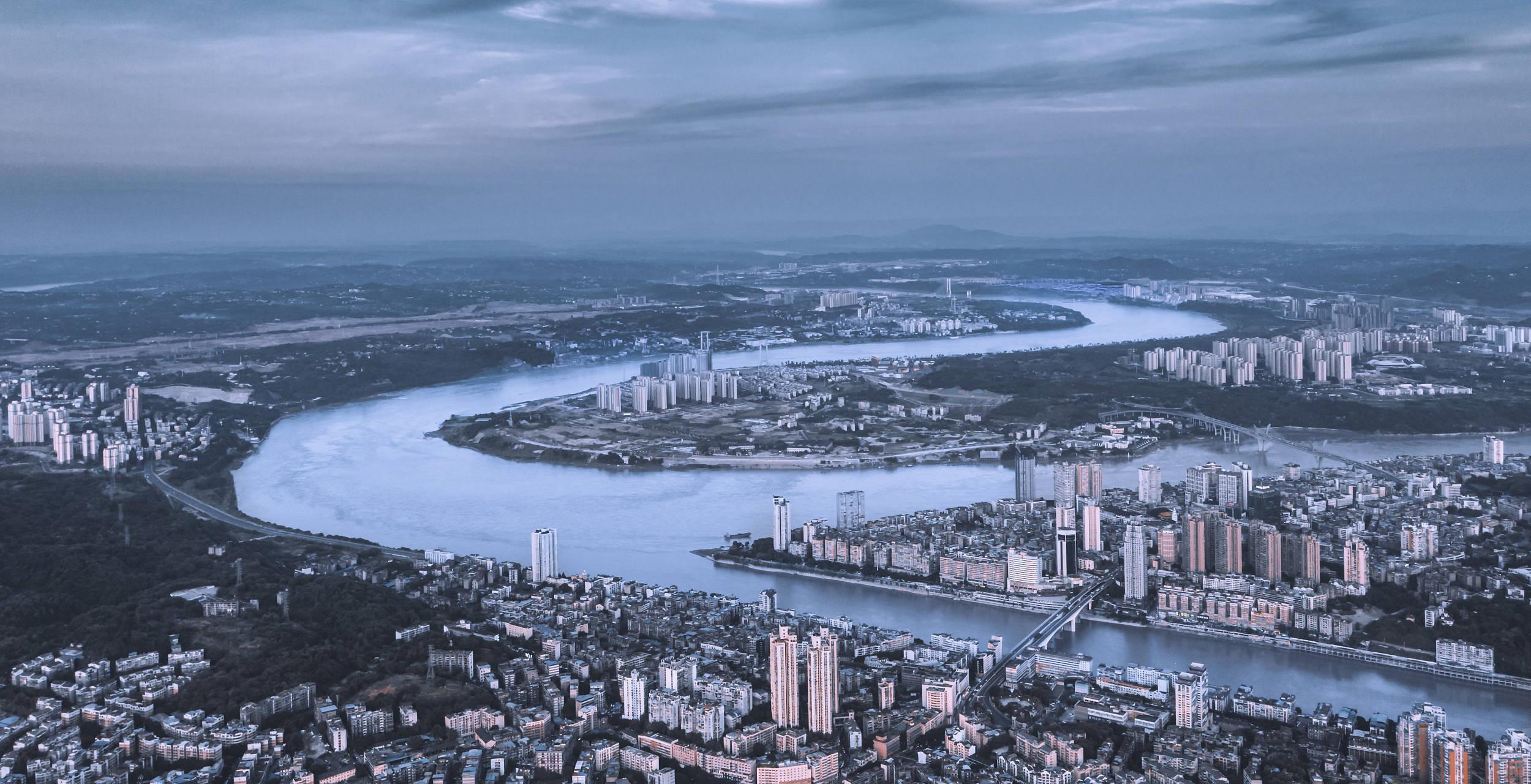 泸州老窖保护大熊猫爱心纪念版,泸州老窖保护大熊猫公益践行者