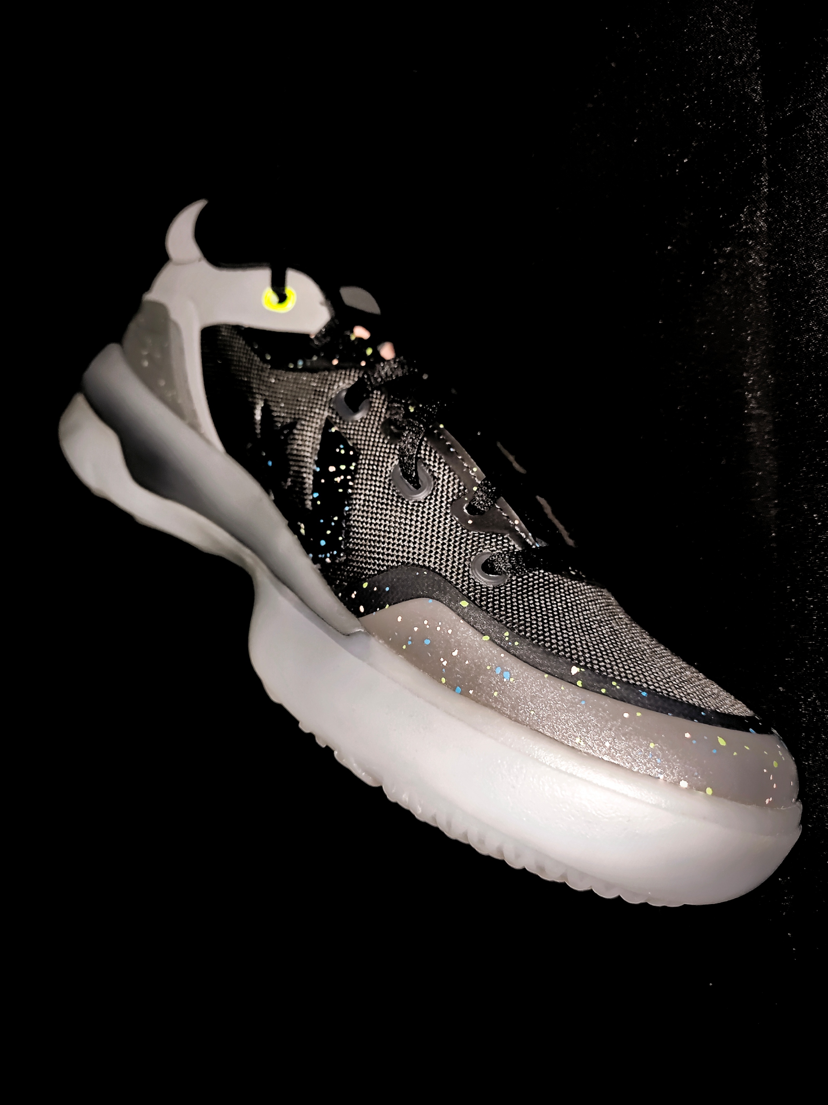 匡威g4和库里8测评对比哪个更好,匡威g4跟hyperdunk2018