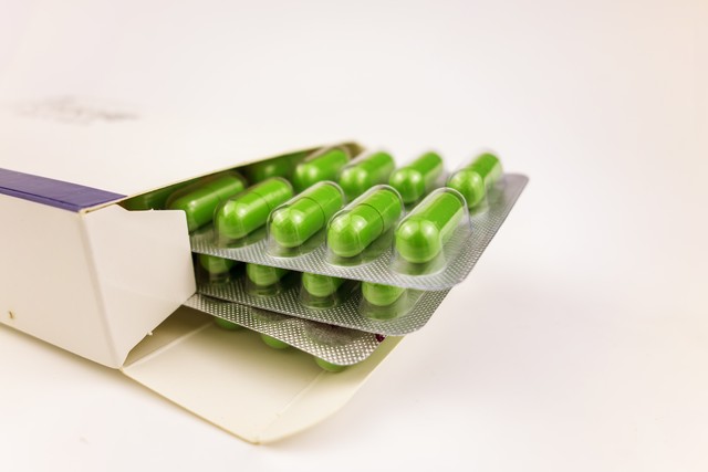 荨麻疹清热解毒的药物,荨麻疹清热止痒外用药膏