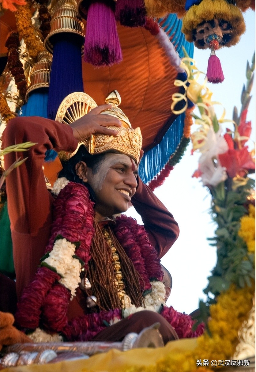 这个*教邪**骗了美国30余座城市外加国会议员和联合国