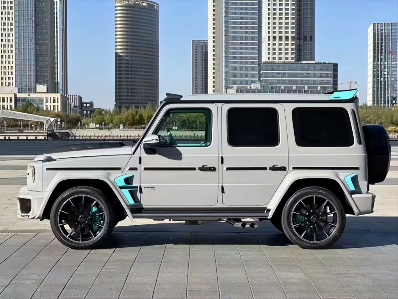 车行卖一辆100万的车赚多少,车行卖一台5万多的车能赚多少