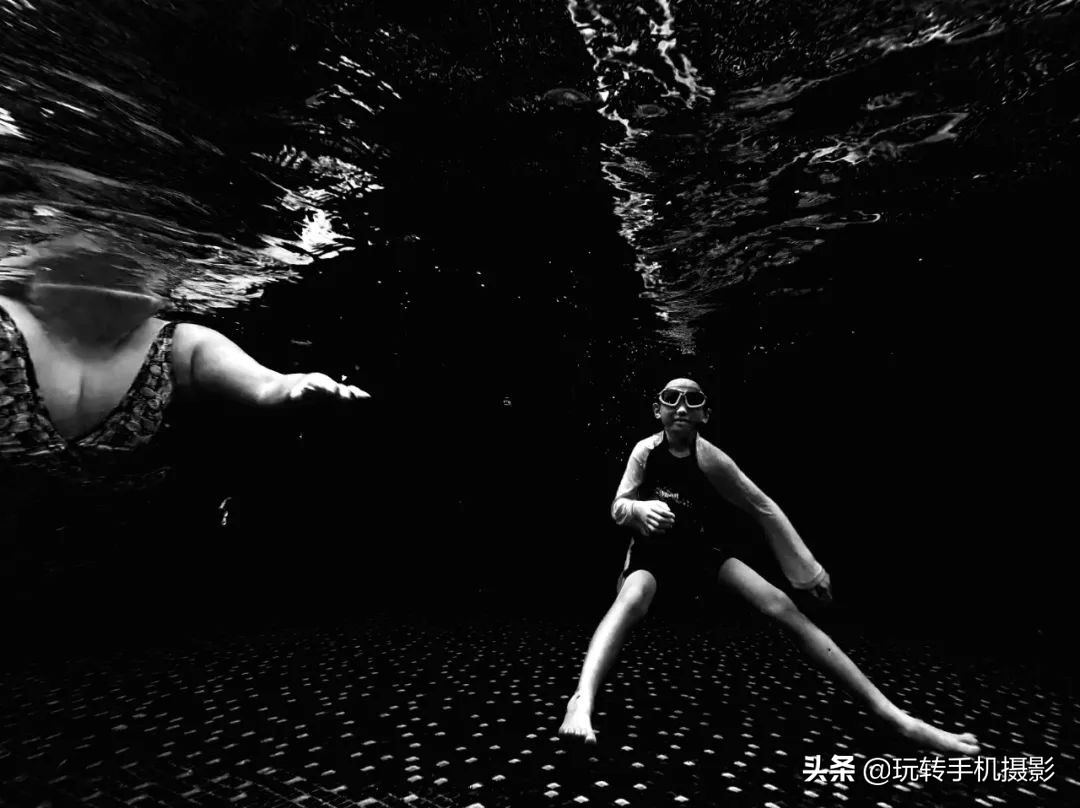 honor手机拍照怎样更清晰,什么设备可以让手机拍照更清晰