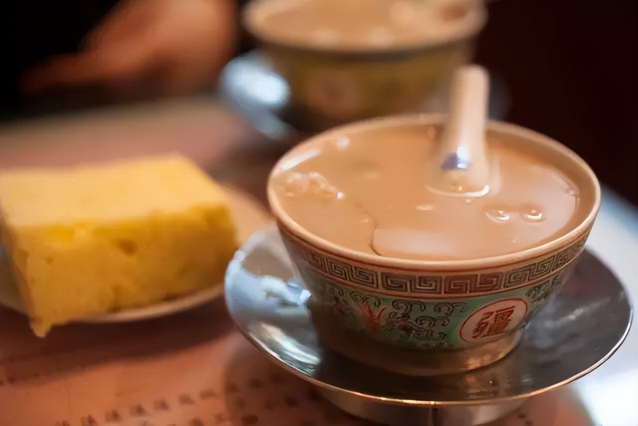 三种油不能买芝麻油,街上现磨麻油是真的还是假的