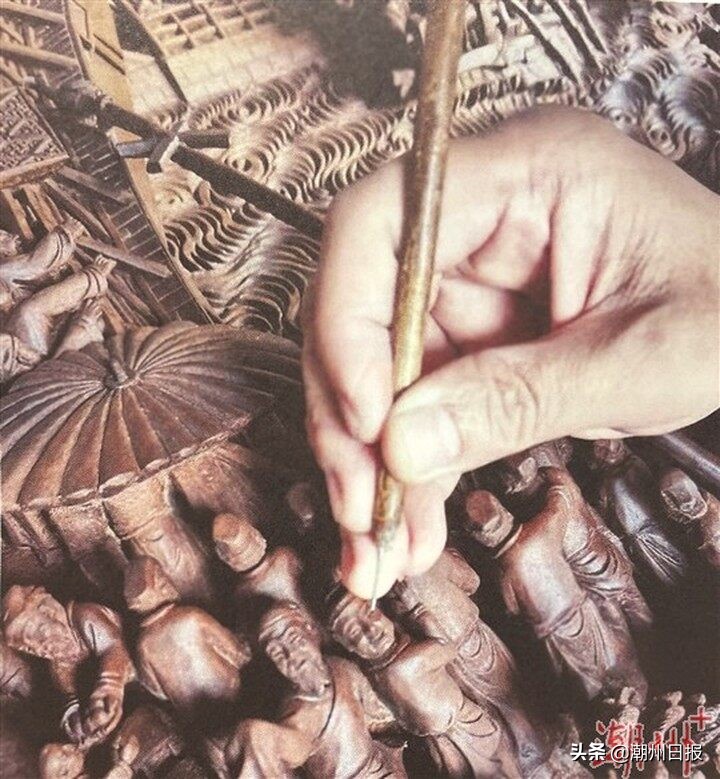 潮州木雕和福建木雕,潮州木雕的独特技法