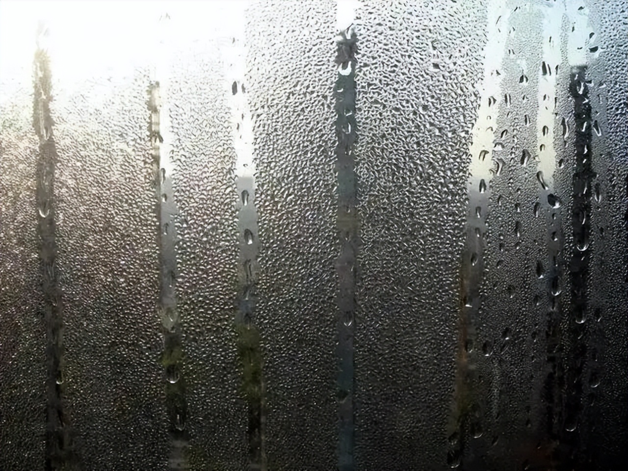 双层玻璃窗内部有雾维修,窗户双层玻璃中间起雾维修视频
