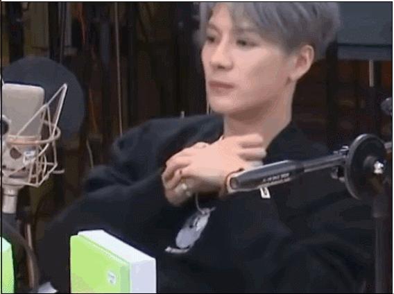 橘子晚报/童星邵一卜因校园*力暴**跳楼；秀智新戏开播；