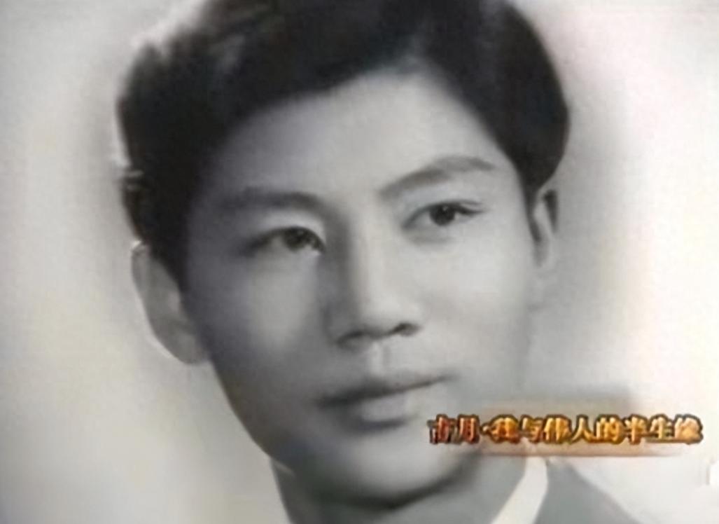 主席形象后继有人，侯京健已接班唐国强，和古月比你更喜欢哪一个